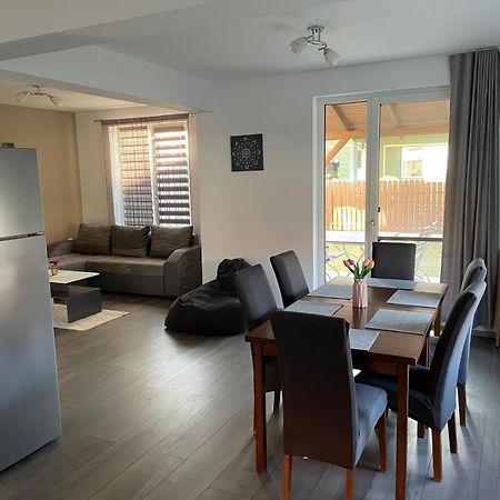 Fenyo Apartman House I 오도르헤이우세쿠이에스크 외부 사진