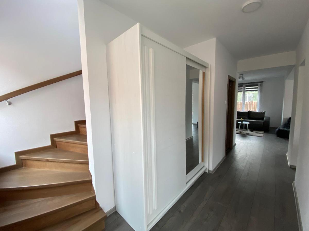 Fenyo Apartman House I 오도르헤이우세쿠이에스크 외부 사진
